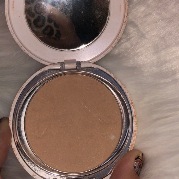 Makeup bundle - Picture 5 of 11